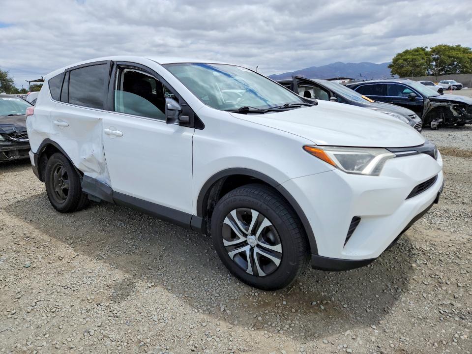 54820286 :رقم المزاد ، 2T3ZFREV3JW439298 vin ، 2018 Toyota Rav4 مزاد بيع