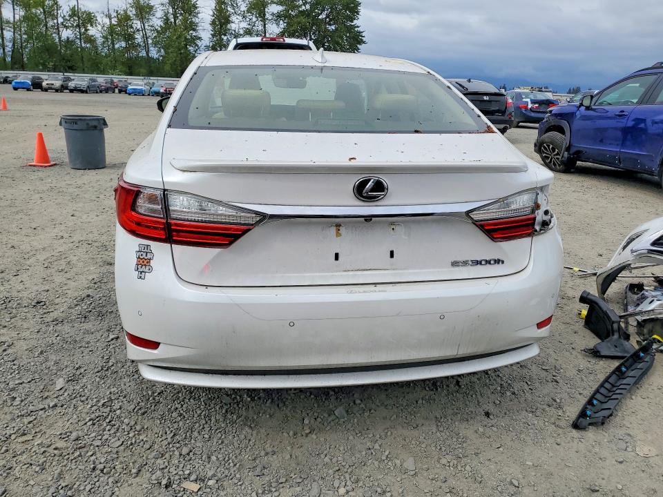 51701166 :رقم المزاد ، JTHBW1GG0G2109099 vin ، 2016 Lexus Es مزاد بيع