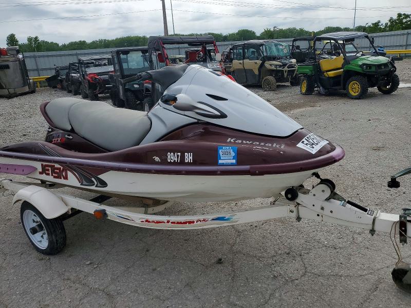 54258306 :رقم المزاد ، KAW52242D000 vin ، 2000 Kawa Jet Ski مزاد بيع