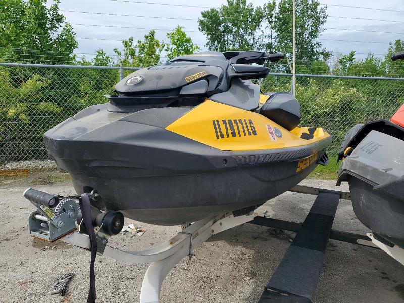2022 Sea Doo Jet Ski მანქანა იყიდება აუქციონზე, vin: YDV88682E222, აუქციონის ნომერი: 54737116