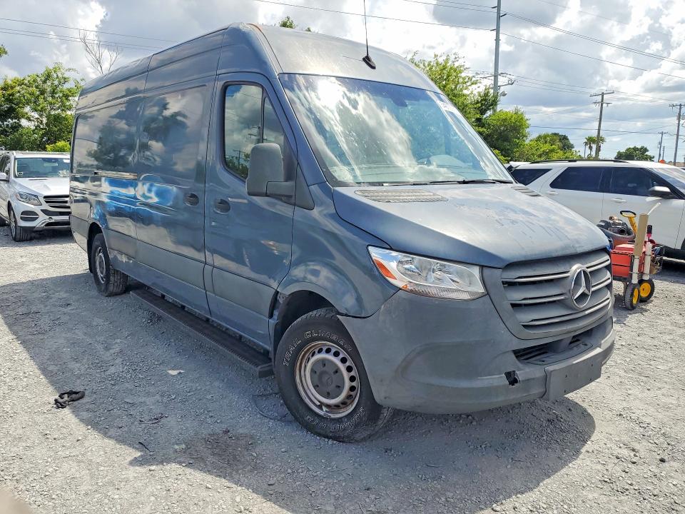 2019 Mercedes Benz Sprinter მანქანა იყიდება აუქციონზე, vin: WD4PF1CD3KP151609, აუქციონის ნომერი: 54072976