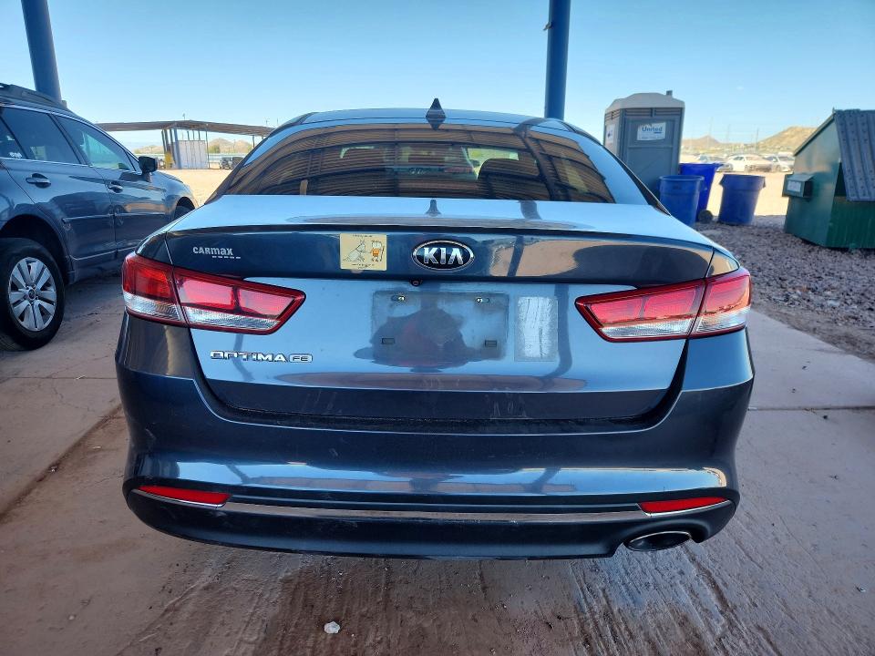 Продажа на аукционе авто 2016 Kia Optima, vin: KNAGT4L32G5107726, номер лота: 53642276