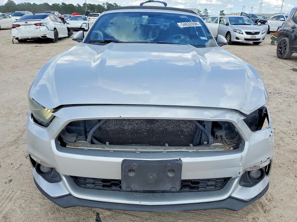 54832096 :رقم المزاد ، 1FATP8UH7G5245971 vin ، 2016 Ford Mustang مزاد بيع