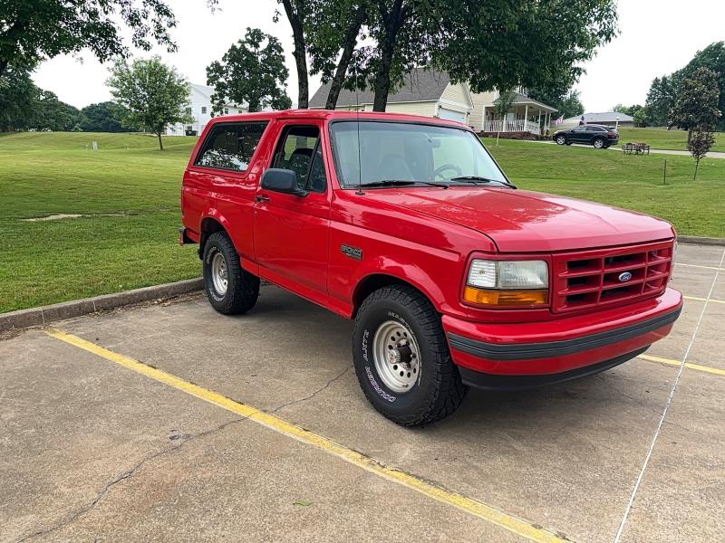 1995 Ford Bronco მანქანა იყიდება აუქციონზე, vin: 1FMEU15H4SLB11159, აუქციონის ნომერი: 52699056