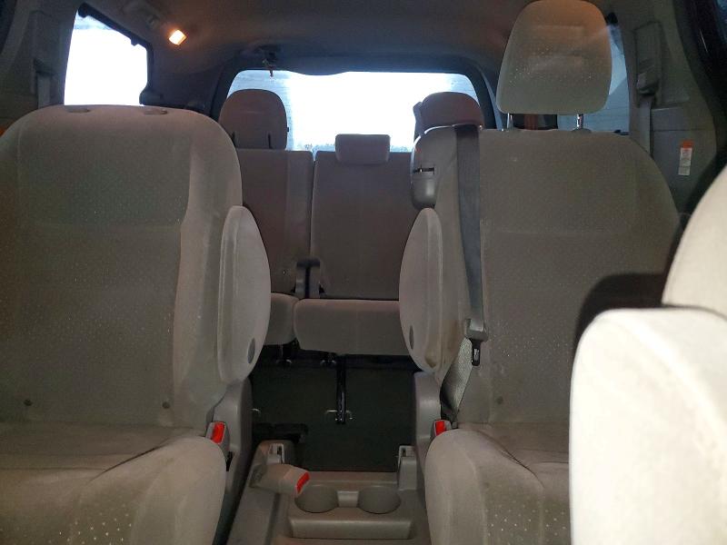 54676006 :رقم المزاد ، 5TDKK3DCXFS583983 vin ، 2015 Toyota Sienna مزاد بيع
