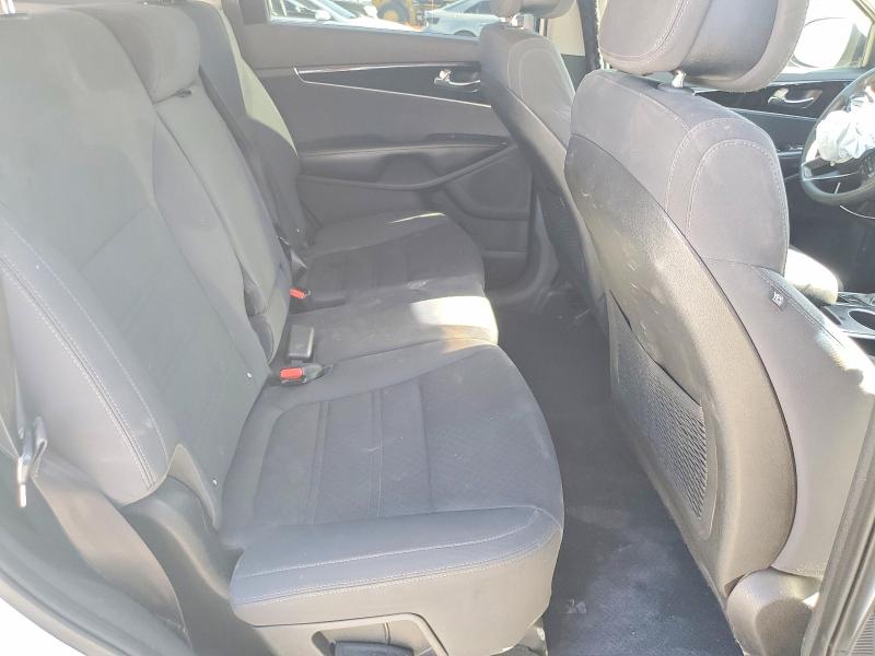 Продажа на аукционе авто 2016 Kia Sorento, vin: 5XYPG4A35GG043263, номер лота: 53052796