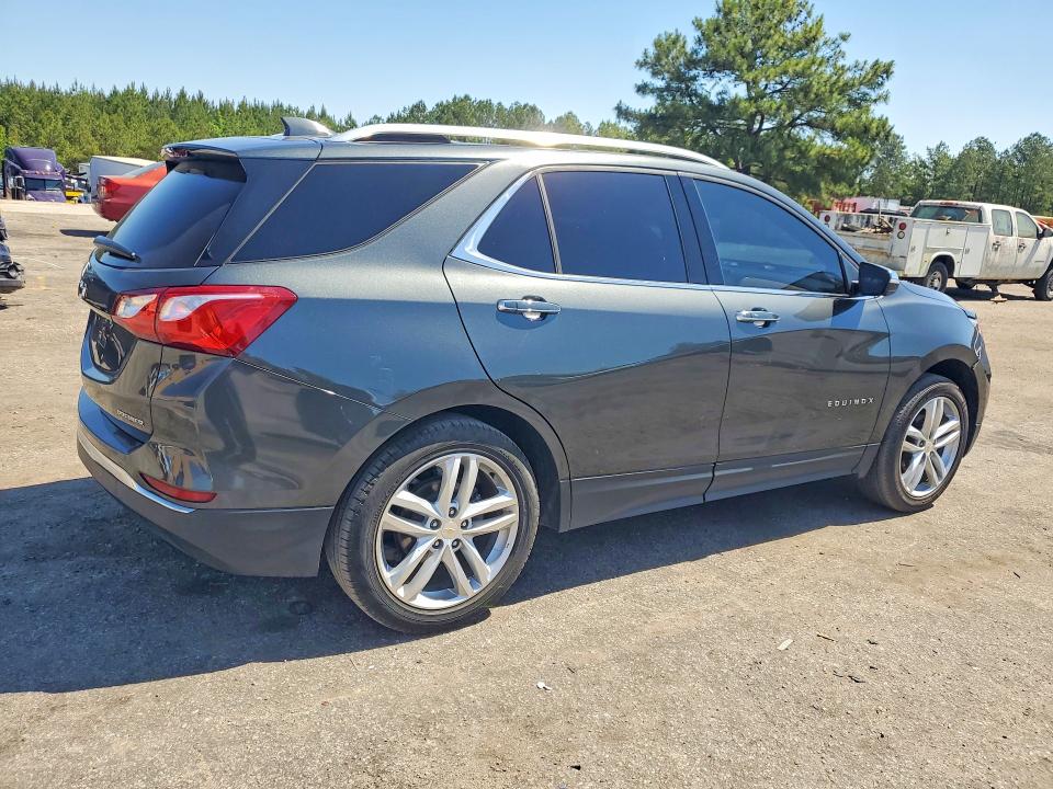 Auction sale of the 2020 Chevrolet Equinox, vin: 2GNAXNEV6L6263551, lot number: 53753166