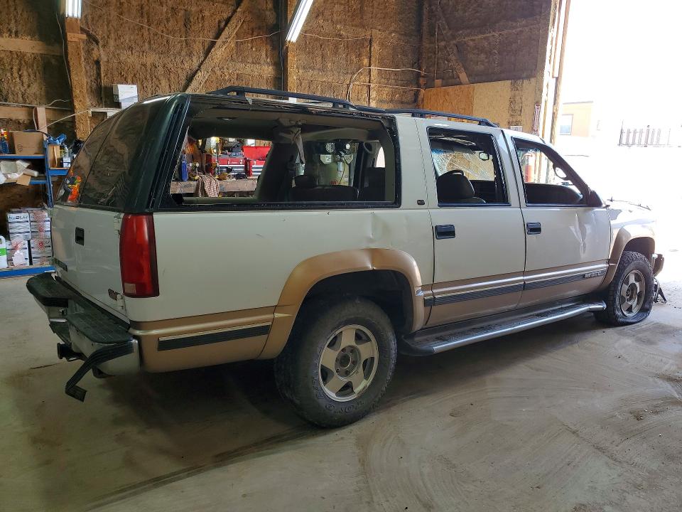 1999 Gmc Suburban მანქანა იყიდება აუქციონზე, vin: 3GKFK16R2XG506925, აუქციონის ნომერი: 47785426