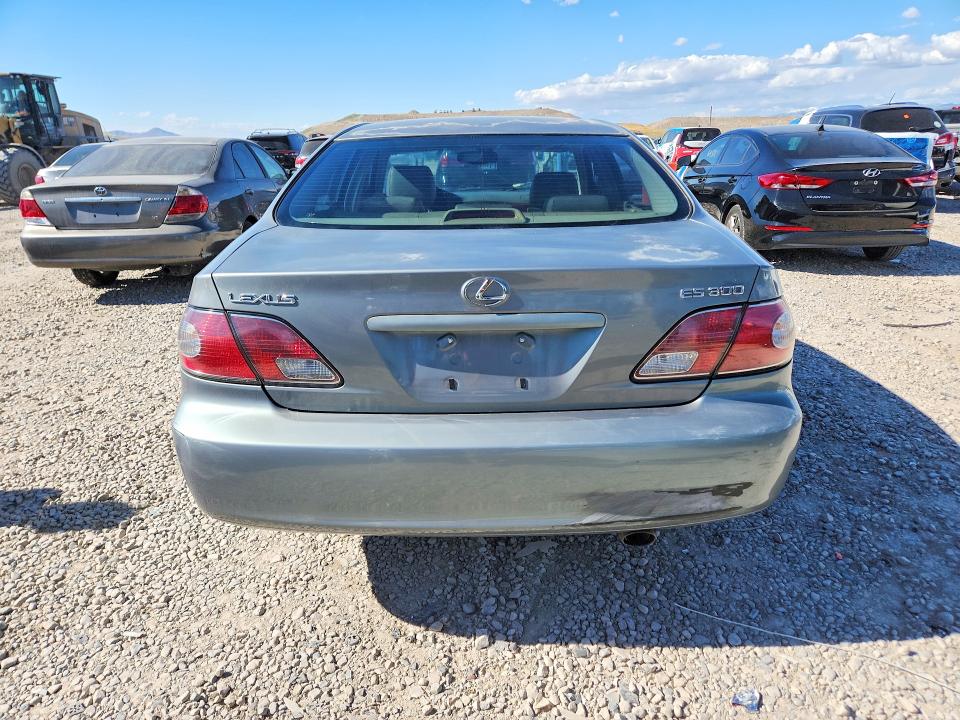 2002 Lexus Es მანქანა იყიდება აუქციონზე, vin: JTHBF30G925008611, აუქციონის ნომერი: 53902686