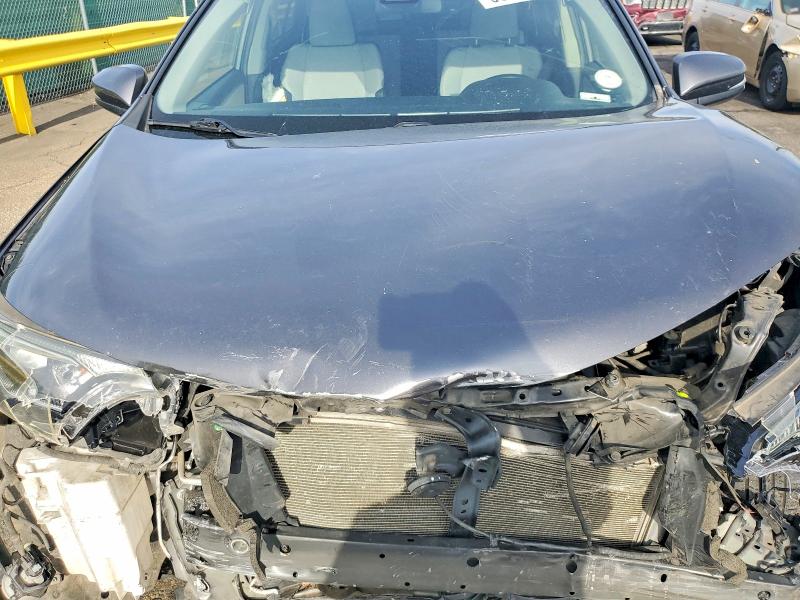 Продажа на аукционе авто 2018 Toyota Rav4, vin: JTMRFREV6JJ197024, номер лота: 55560976
