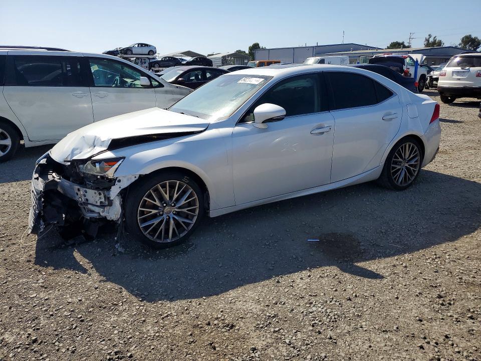 54294256 :رقم المزاد ، JTHBA1D2XJ5062824 vin ، 2018 Lexus Is مزاد بيع