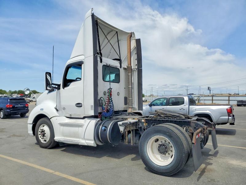 54023736 :رقم المزاد ، 1XKYA48XXEJ402624 vin ، 2014 Kenworth T680 مزاد بيع