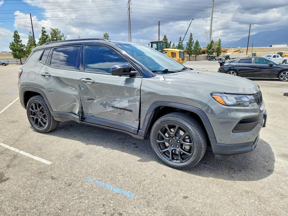 55069866 :رقم المزاد ، 3C4NJDBN6PT556328 vin ، 2023 Jeep Compass مزاد بيع