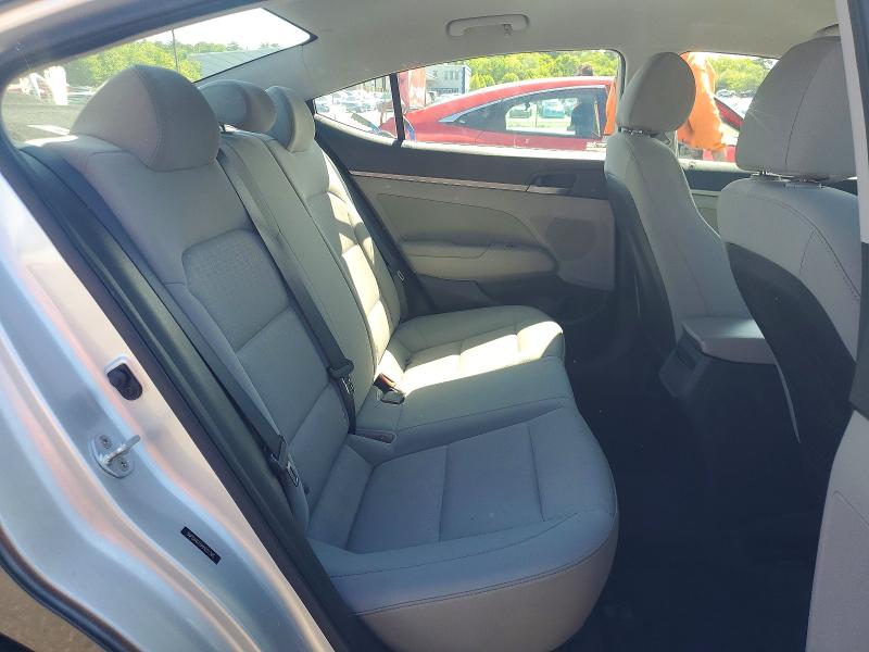 Продажа на аукционе авто 2017 Hyundai Elantra, vin: 5NPD84LF8HH027365, номер лота: 54457116