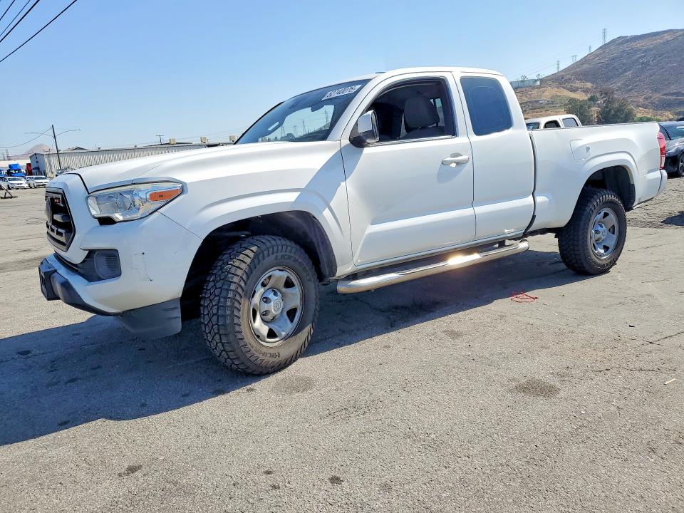 Aukcja sprzedaży 2018 Toyota Tacoma, vin: 5TFRX5GN3JX112074, numer aukcji: 52740076