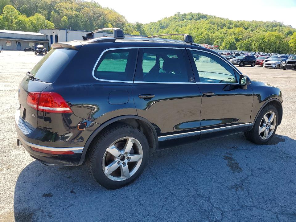 Auction sale of the 2017 Volkswagen Touareg, vin: WVGRF7BPXHD005294, lot number: 52371416