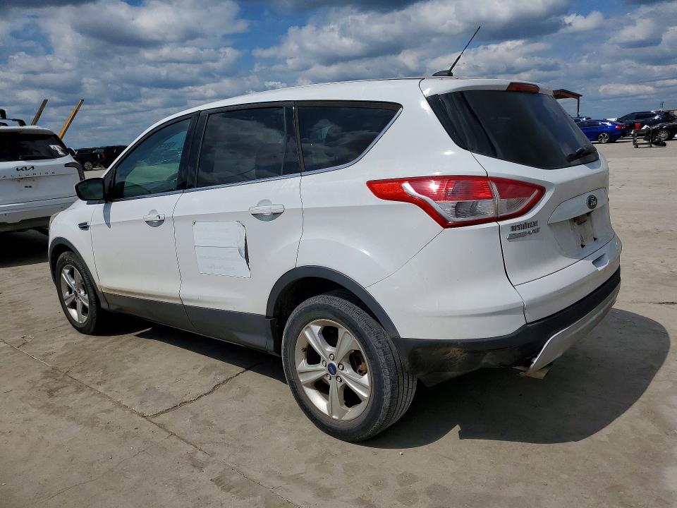 Продажа на аукционе авто 2015 Ford Escape, vin: 1FMCU0G7XFUA54262, номер лота: 53121576