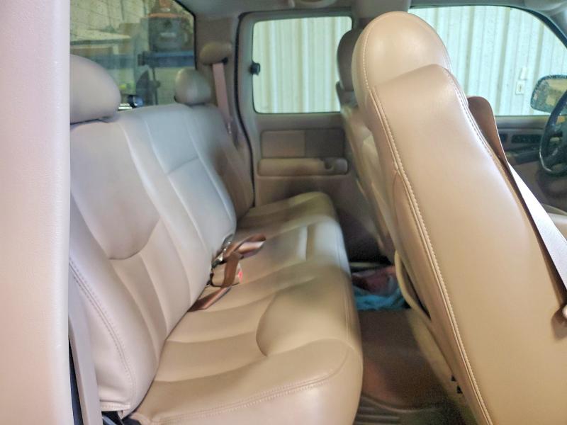 Продаж на аукціоні авто 2004 Gmc New Sierra, vin: 2GTEC19TX41117546, номер лоту: 54984016