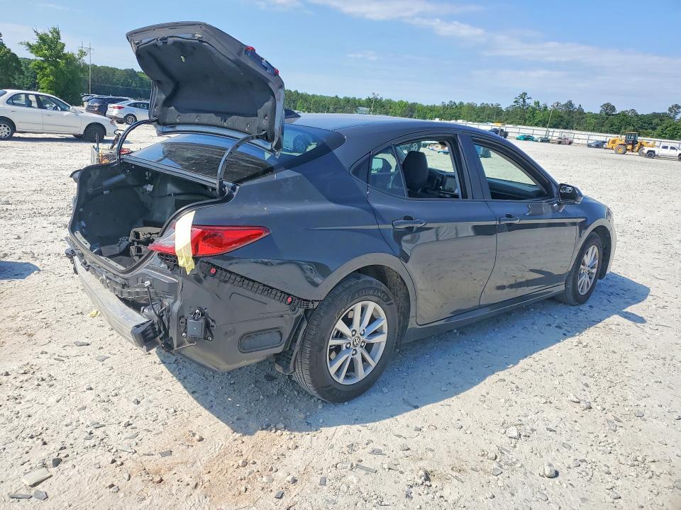 51846376 :رقم المزاد ، 4T1DBADK6TU046647 vin ، 2026 Toyota Camry مزاد بيع