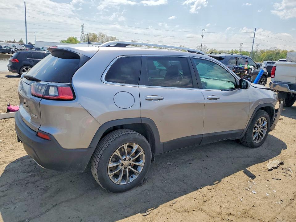 53162956 :رقم المزاد ، 1C4PJLLX1KD290928 vin ، 2019 Jeep Cherokee مزاد بيع