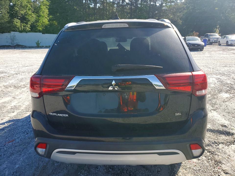 52236056 :رقم المزاد ، JA4AZ3A38LZ020494 vin ، 2020 Mitsubishi Outlander مزاد بيع