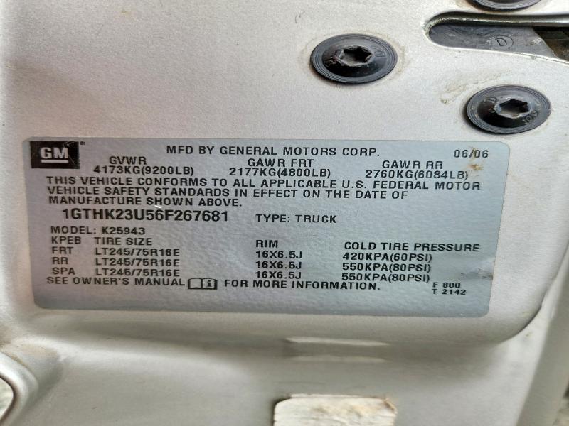52319556 :رقم المزاد ، 1GTHK23U56F267681 vin ، 2006 Gmc Sierra مزاد بيع