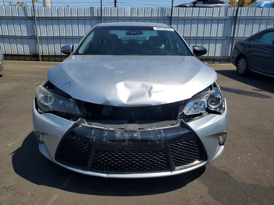 2016 Toyota Camry მანქანა იყიდება აუქციონზე, vin: 4T1BF1FK5GU584514, აუქციონის ნომერი: 53743676