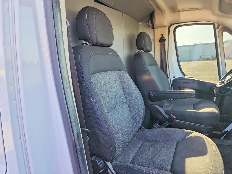 53208266 :رقم المزاد ، 3C6TRVBG9KE533217 vin ، 2019 Ram Promaster 1500 مزاد بيع