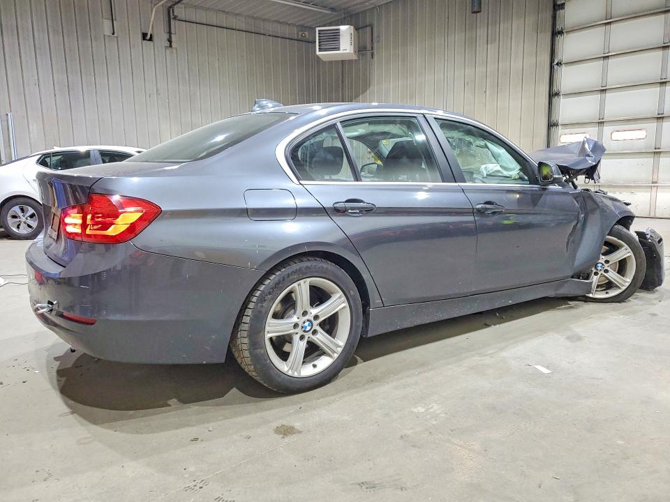 53410416 :رقم المزاد ، WBA3B3C5XFF546162 vin ، 2015 Bmw 328 مزاد بيع