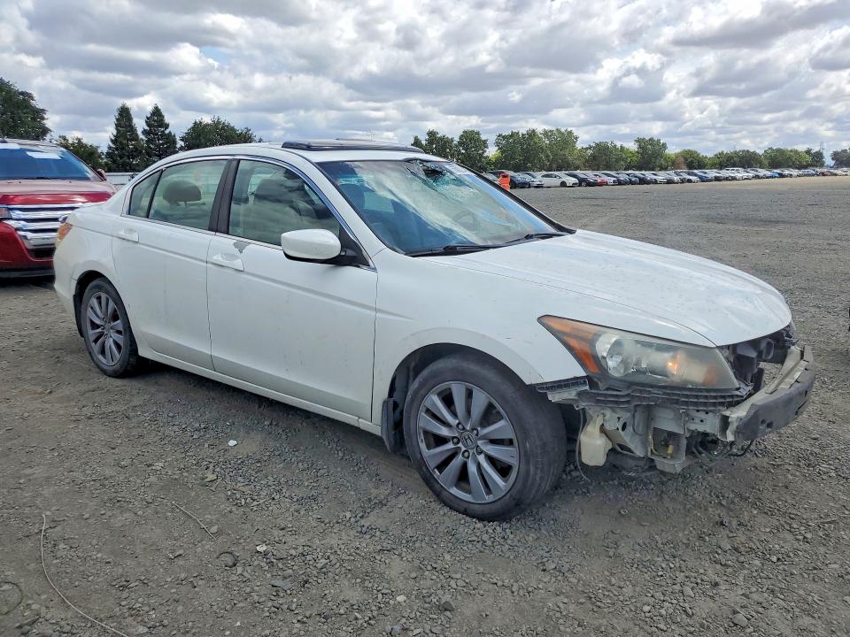 2011 Honda Accord მანქანა იყიდება აუქციონზე, vin: 1HGCP2F70BA074770, აუქციონის ნომერი: 55022426
