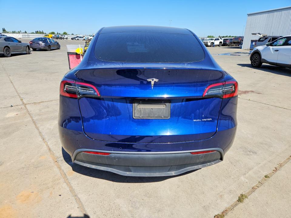 Продажа на аукционе авто 2022 Tesla Model Y, vin: 7SAYGDEE1NF310308, номер лота: 54004306