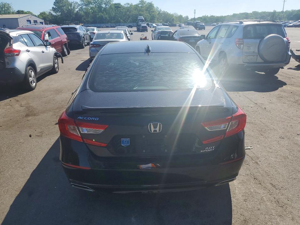 Продажа на аукционе авто 2018 Honda Accord, vin: 1HGCV2F30JA035789, номер лота: 53888066