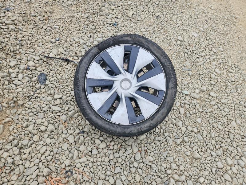 Продажа на аукционе авто 2022 Tesla Model Y, vin: 7SAYGDEE8NF371963, номер лота: 52576406