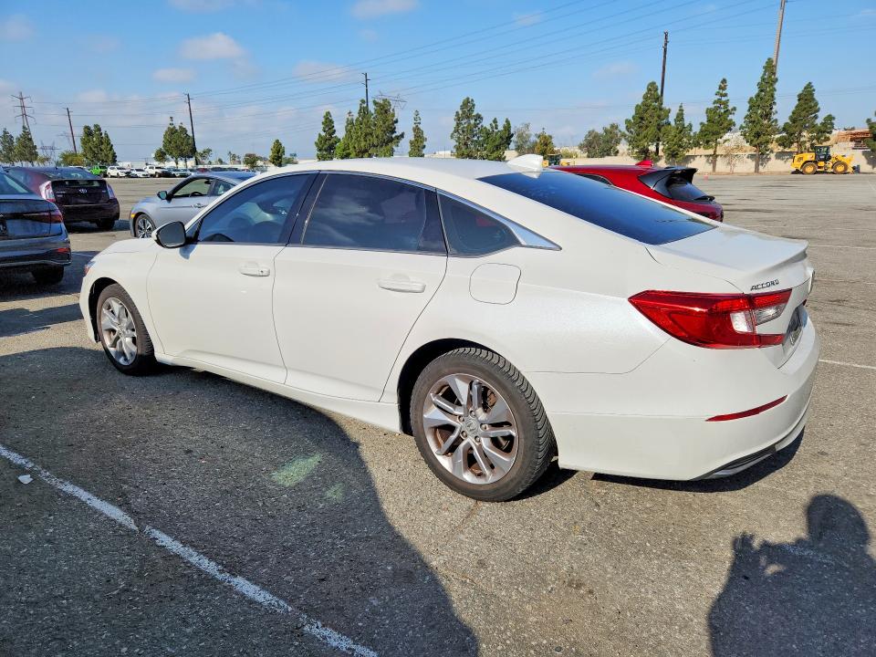 53386026 :رقم المزاد ، 1HGCV1F13JA065362 vin ، 2018 Honda Accord مزاد بيع