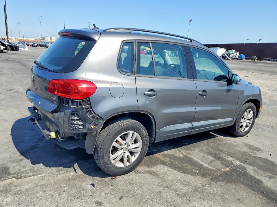 Продажа на аукционе авто 2016 Volkswagen Tiguan, vin: WVGAV7AX6GW513668, номер лота: 53060936