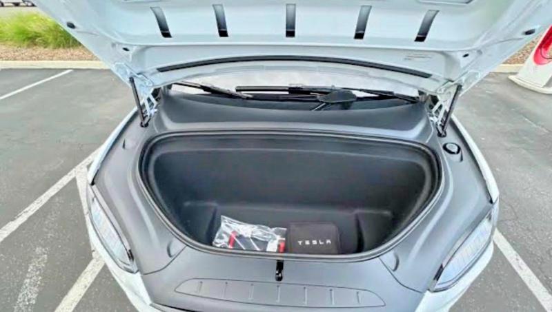 Продаж на аукціоні авто 2023 Tesla Model X, vin: 7SAXCAE58PF405683, номер лоту: 53567026