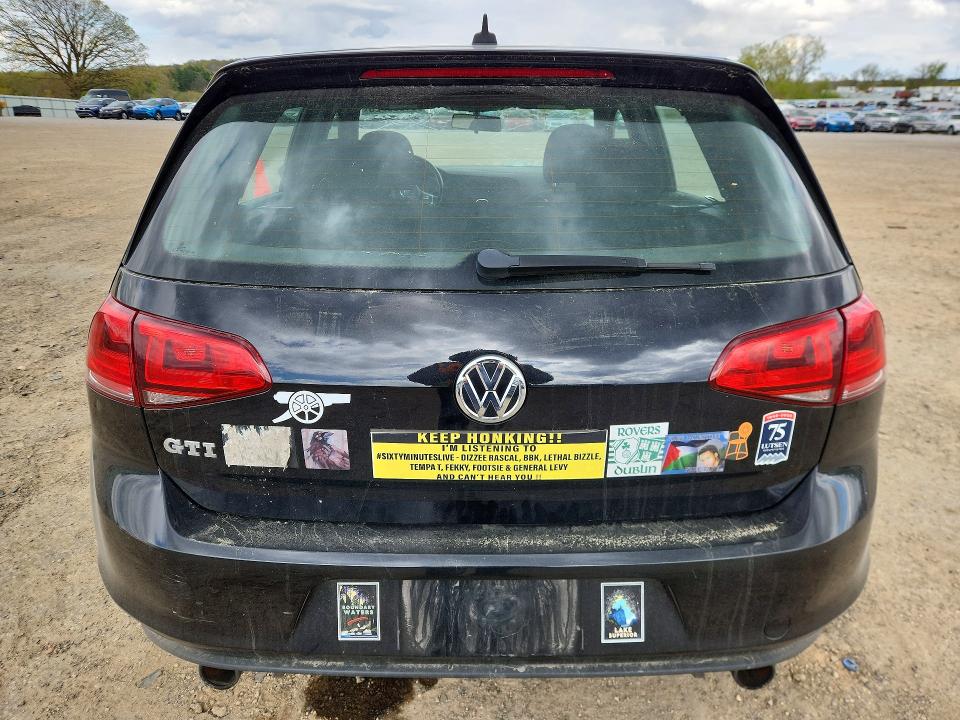 2017 Volkswagen Gti მანქანა იყიდება აუქციონზე, vin: 3VW4T7AUXHM060893, აუქციონის ნომერი: 51560226