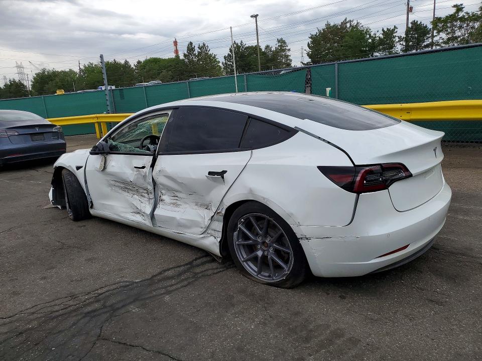 Продажа на аукционе авто 2021 Tesla Model 3, vin: 5YJ3E1EAXMF096720, номер лота: 55092926