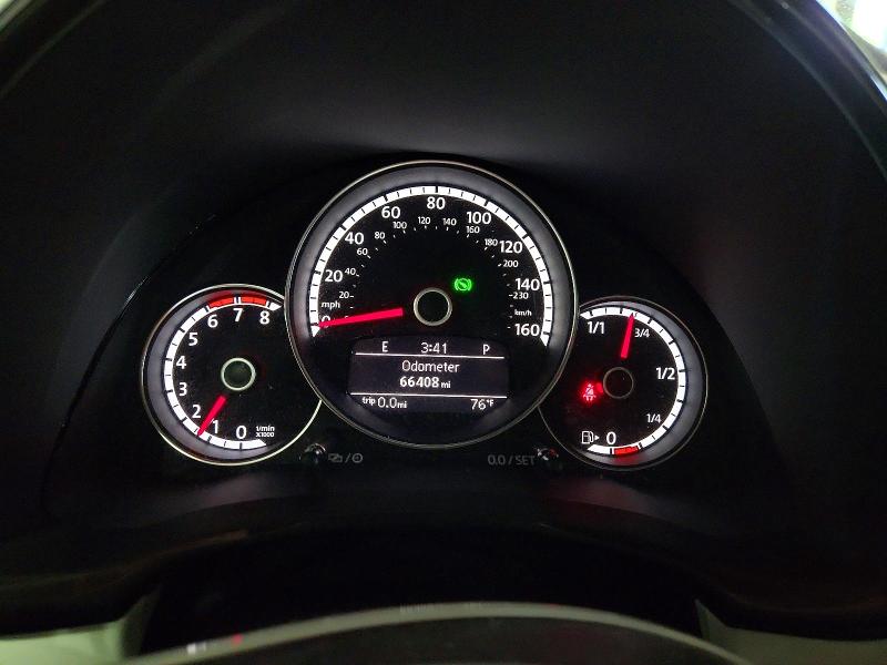 53531056 :رقم المزاد ، 3VWF17ATXGM637104 vin ، 2016 Volkswagen Beetle مزاد بيع