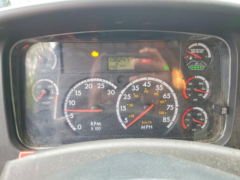 Продажа на аукционе авто 2014 Freightliner M2, vin: 1FVACXDT7EHFV9229, номер лота: 50273656