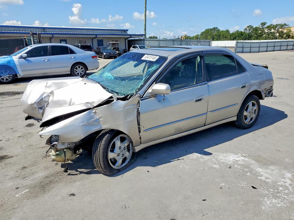 Auction sale of the 1998 Honda Accord, vin: 1HGCG5652WA093830, lot number: 53415146