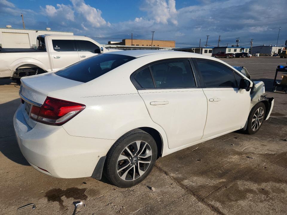 52137446 :رقم المزاد ، 19XFB2F88FE098725 vin ، 2015 Honda Civic مزاد بيع