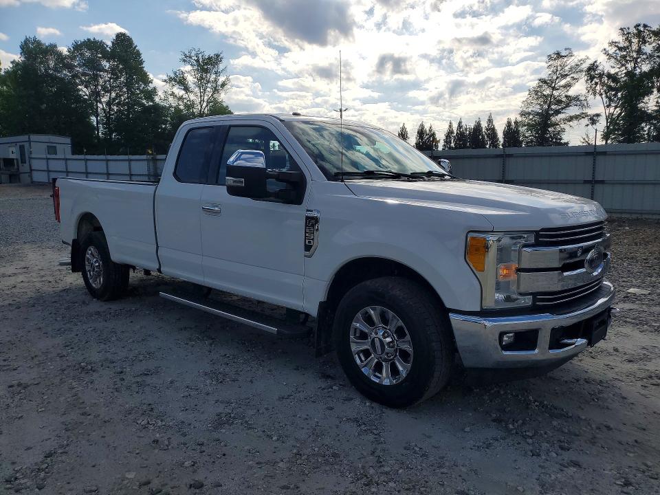 2017 Ford F250 მანქანა იყიდება აუქციონზე, vin: 1FT7X2A66HEB82892, აუქციონის ნომერი: 51100946