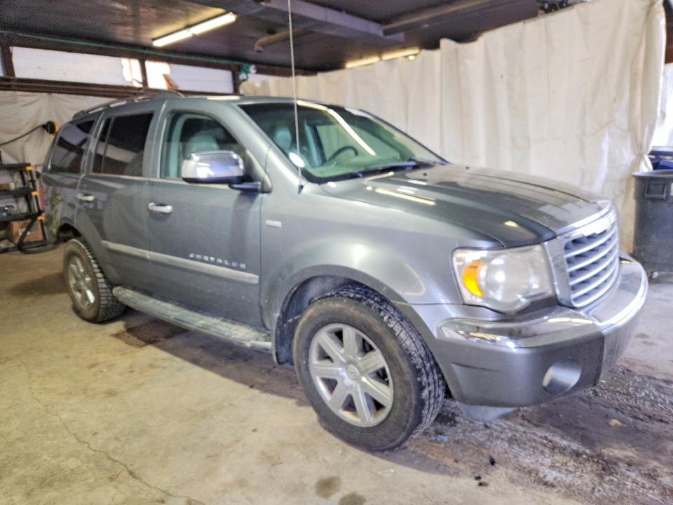 Продажа на аукционе авто 2008 Chrysler Aspen, vin: 1A8HW58N98F151726, номер лота: 52553936