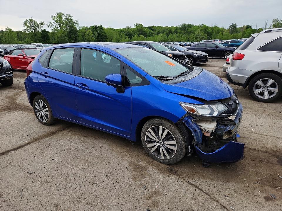 2015 Honda Fit მანქანა იყიდება აუქციონზე, vin: 3HGGK5G8XFM777682, აუქციონის ნომერი: 54590566