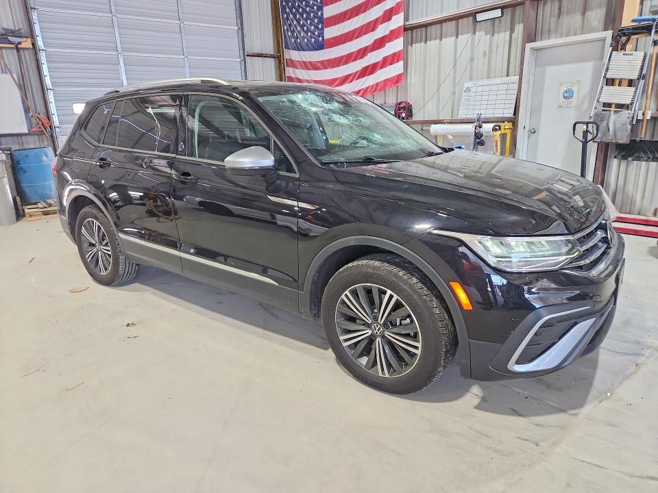 Продажа на аукционе авто 2024 Volkswagen Tiguan, vin: 3VV5B7AX8RM210376, номер лота: 52354896