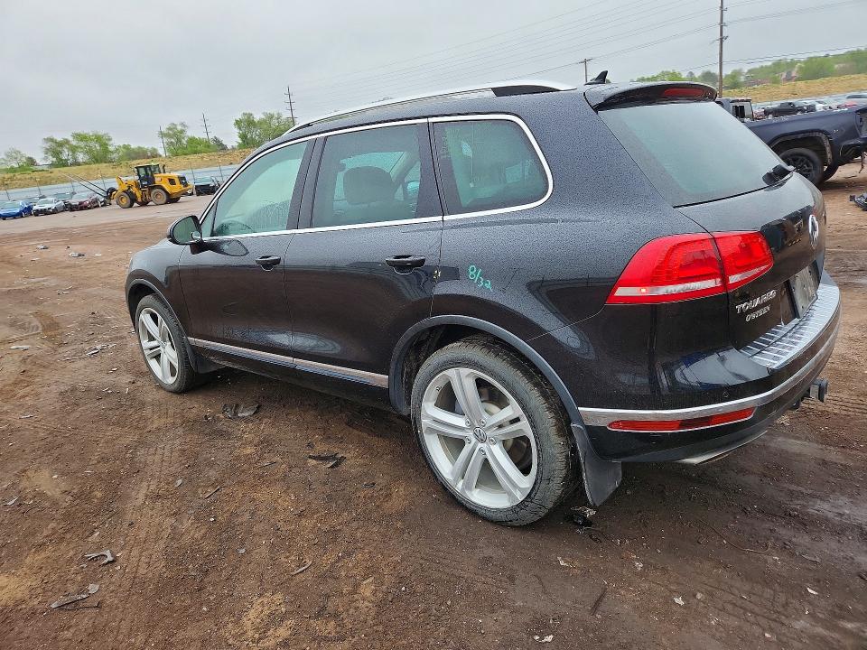 Продажа на аукционе авто 2017 Volkswagen Touareg, vin: WVGGF7BP5HD004982, номер лота: 52522296