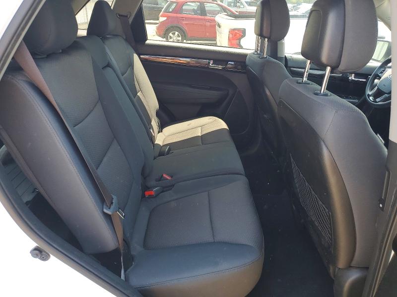 54074256 :رقم المزاد ، 5XYKT3A18DG396039 vin ، 2013 Kia Sorento مزاد بيع