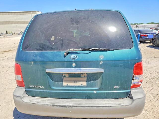 53439976 :رقم المزاد ، KNDUP131836467479 vin ، 2003 Kia Sedona مزاد بيع