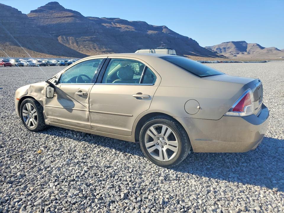 52933756 :رقم المزاد ، 3FAHP08127R125187 vin ، 2007 Ford Fusion مزاد بيع